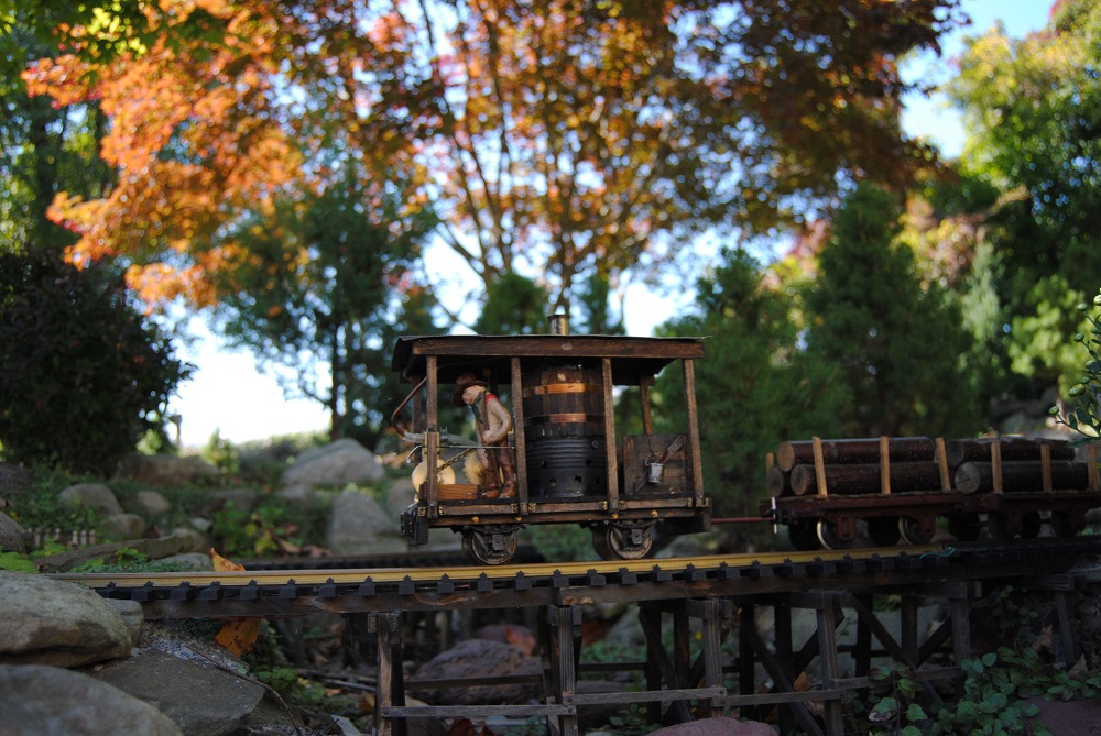 Backwoods Engine on trestle